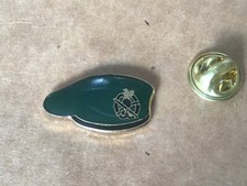 pins BERET VERT signe PRIMA PIN insigne embleme armee militaire légion  FRANCE