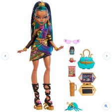Poupée Monster High Nefera De