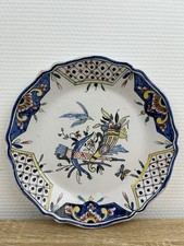 Belle assiette à la corne d'abondance à identifier Rouannais