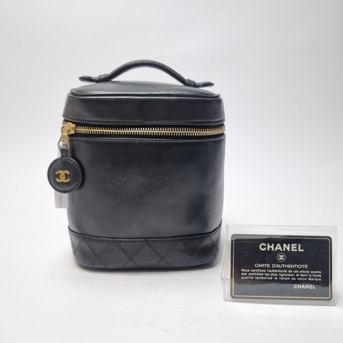 Chanel trousse maquillage - de,