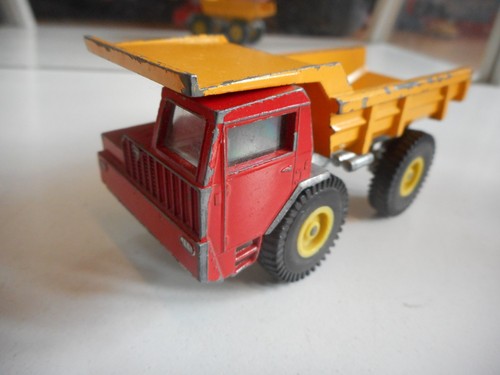 Camion benne basculante - camion,