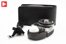 Près De Mint Sekonic Studio