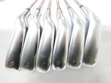 TaylorMade R9 Max Iron Set