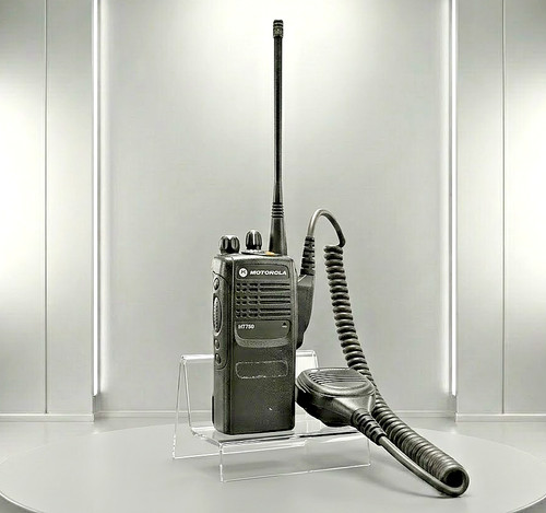 Motorola ht750 radio - motorola,