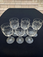 6 ANCIENS VERRES A EAU VERRE SOUFFLE ET GRAVE AVEC FRISE ET ETOILES-MEISENTHAL ?
