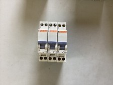 1 x Disjoncteurs MERLIN GERIN