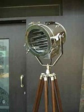 Lampadaire industriel