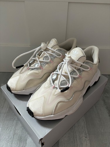 Adidas ozweego plus chalk - adidas,
