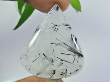 Cabochon de poire de quartz