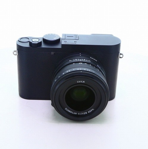 Leica monochrom 19201 - q3,