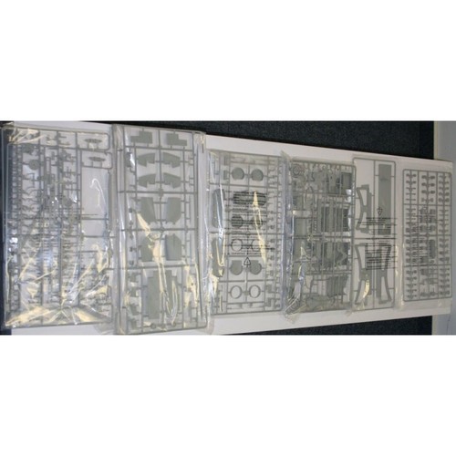 Trumpeter 03705 maquette uss - trumpeter,