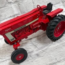 Vtg Ertl Tracteur Farmall 966