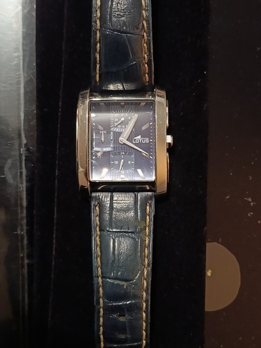 Lotus 15387 montre homme