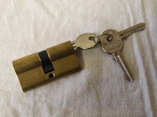 Cylindre profilé de Serrure Porte  avec 3 Clés JPM