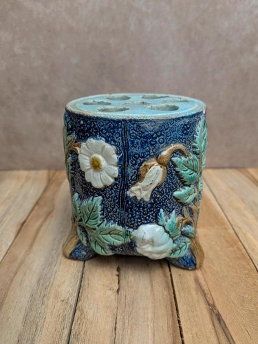 Petit vase pique - -fleurs, en