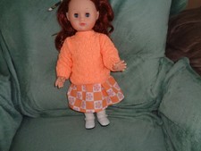 vetement poupées 40 cm compatible avec Emilie de modes et travaux ,jupe et pull