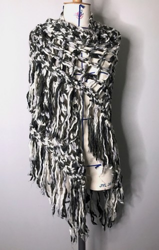 Châle crocheté franges - châle,