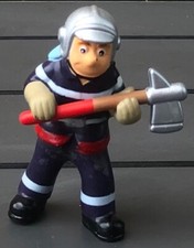 Figurine Pompier Avec Hache