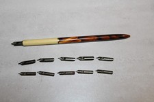 porte plume et plumes baignol