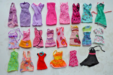Petites Robes Courtes Vintage Barbie années 90's et 2000