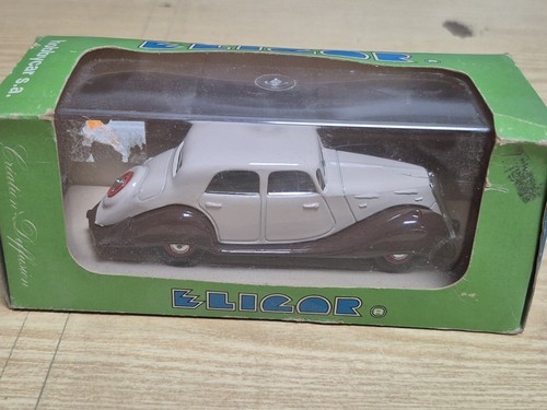 Voiture miniature panhard - miniature,
