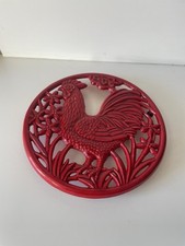 dessous de plat en fonte rouge Décor Poule collection Déco cuisine Campagne