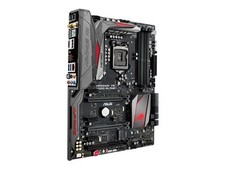 pc gamer piece/carte mére/memoire DDR4/AIO refrodisseur Corsair/Proc I7 7700K