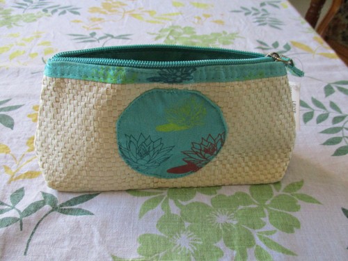 Pochette maquillage - pochette, à