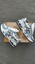 kayano 14