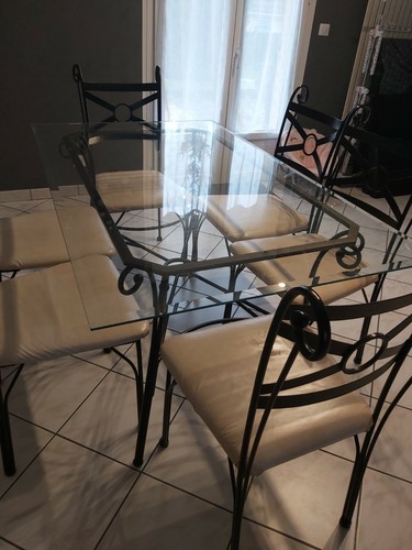 Table salle manger verre - salle, a