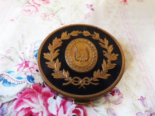 Ancien poudrier elisabeth - poudrier,
