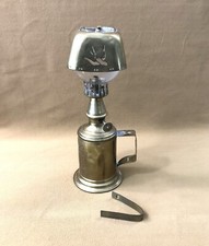 ancienne lampe à essence