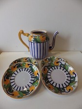 rare ensemble FAIENCE QUIMPER HB   ( cafetière et sous-tasses , soucoupes )