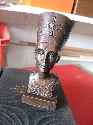 609 statue bronze - bronze, "