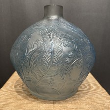 un vase Plumes de R.Lalique