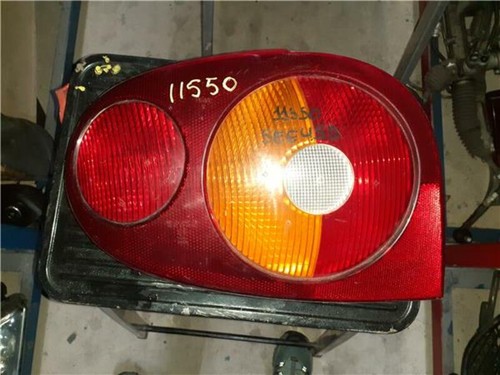 Feu arrière gauche renault - feu,