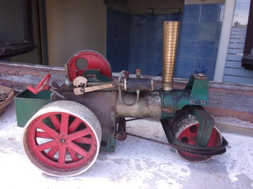 Jouets ancien jouet a vapeur - a,