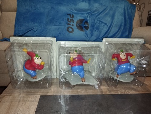 Figurines et 21 les - figurines, n°12,16