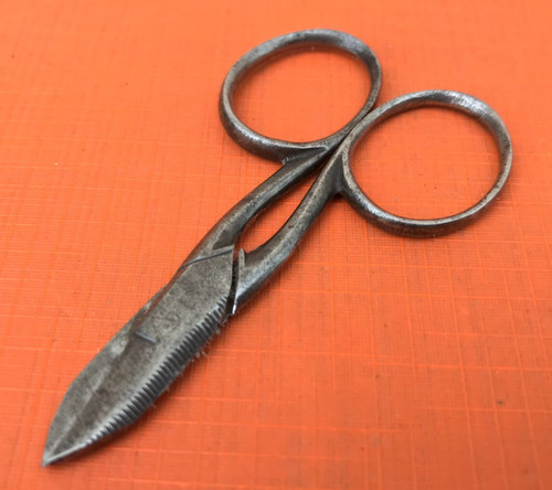 Ancienne paire ciseaux - de,