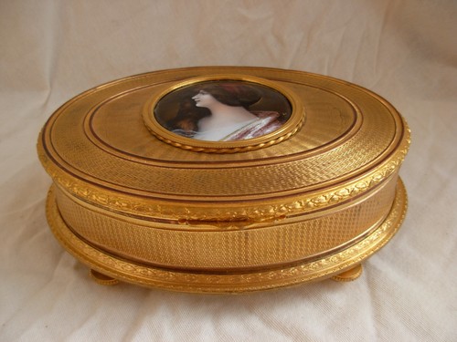 Superbe coffret bronze - bronze, dore