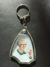 ancien porte-clés  CAFÉ GRAND'MÈRE