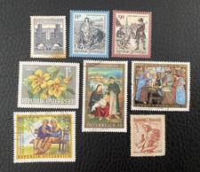 Lot de 8 timbres  anciens