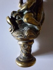 Seau bronze art déco Cupidon monter sur un dauphin prêt à lancer sa flèche