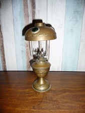 Ancienne Lampe À Huile