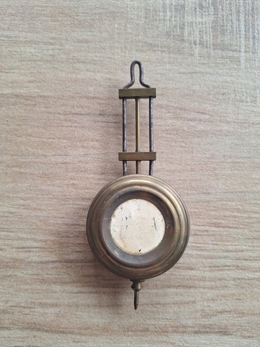 Ancien petit balancier de - petit,