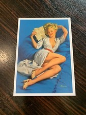 CARTE POSTALE 15X10 PIN UP tbe