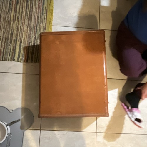 True vintage brown - true, hard