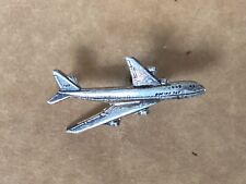 pins BOEING 747 signe STERLING marque ARGENT constructeur avion americain USA