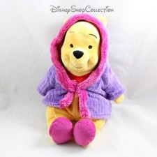 Peluche Winnie PTS SRL Disney peignoir robe de chambre violet assis 25 cm (MO)
