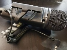 micro Rode SVM  Stéréo +